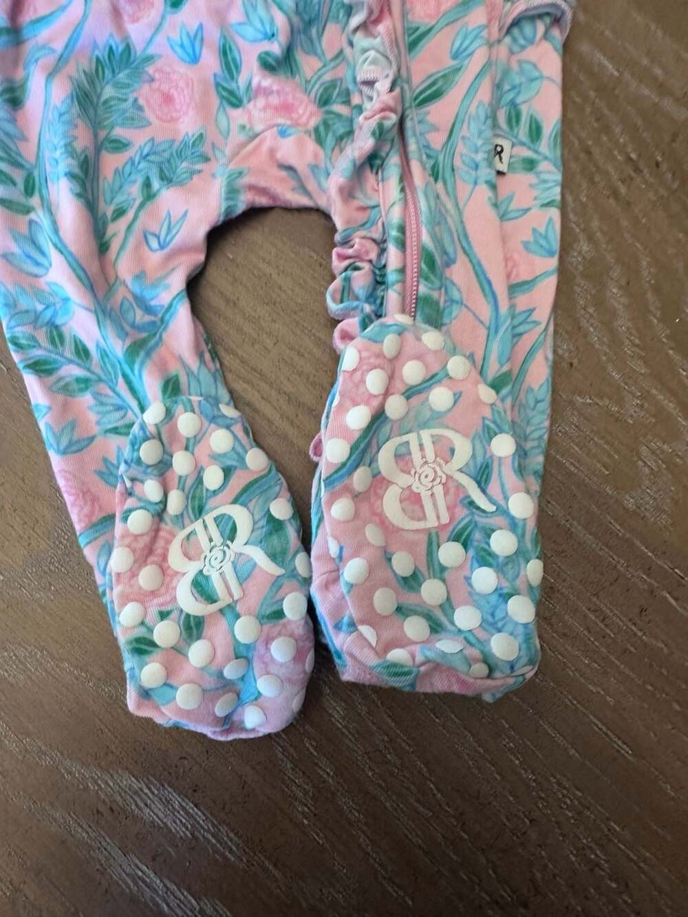 Bums & Roses Botanically Speaking Ruffle Convertible Footie Romper 0-3 Months - Picture 3 of 6